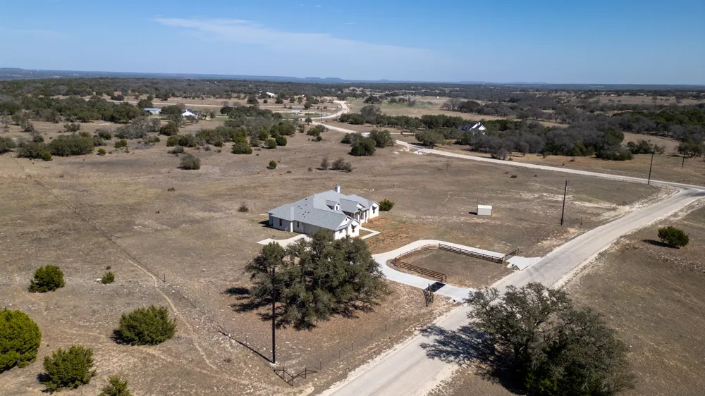 103 Buck Rabbit Road Briggs, TX 78608