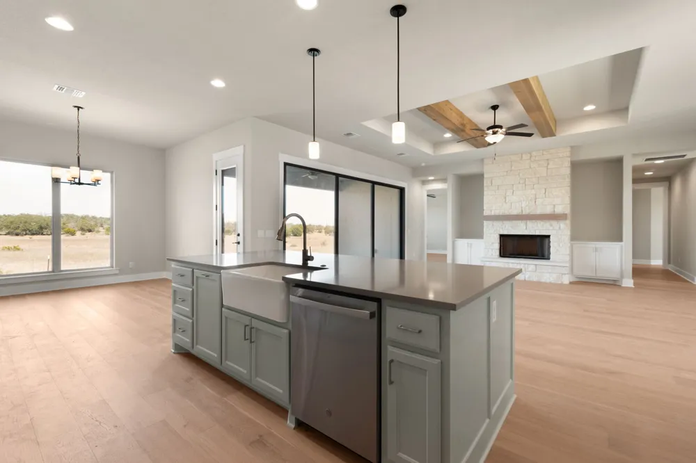 103 Buck Rabbit Road Briggs, TX 78608