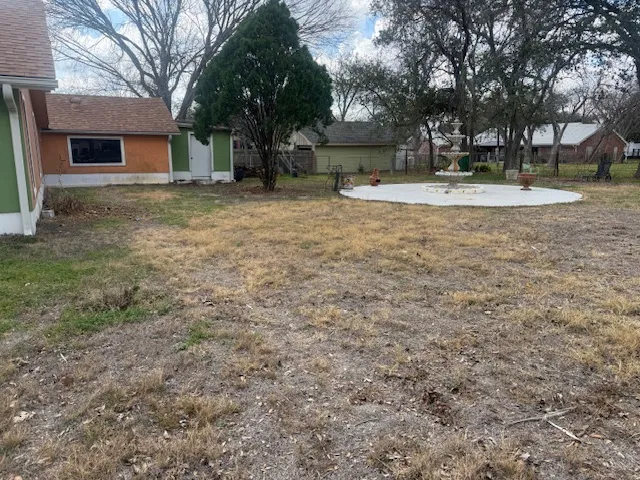 600 Pecan Avenue Luling, TX 78648