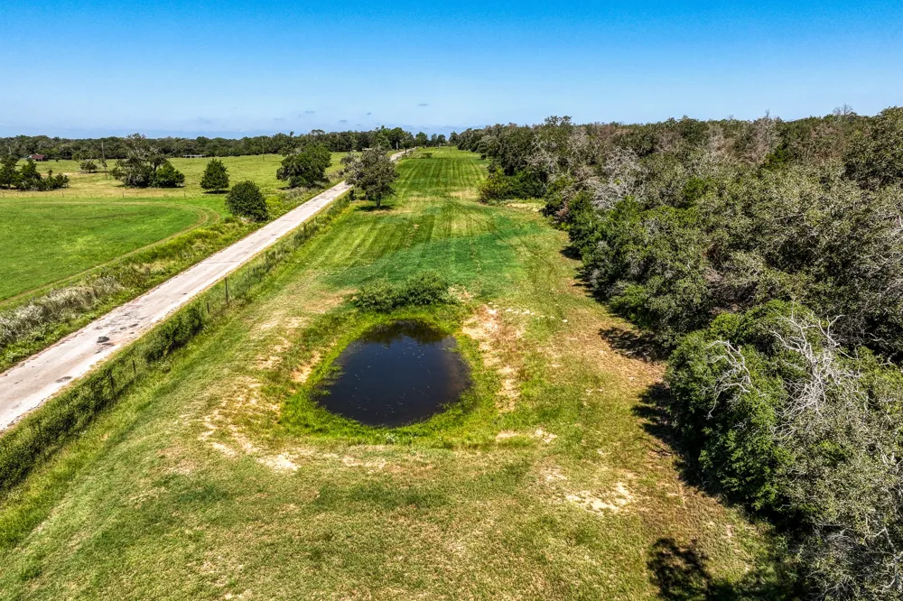 3336 County Road 326 Lexington, TX 78947