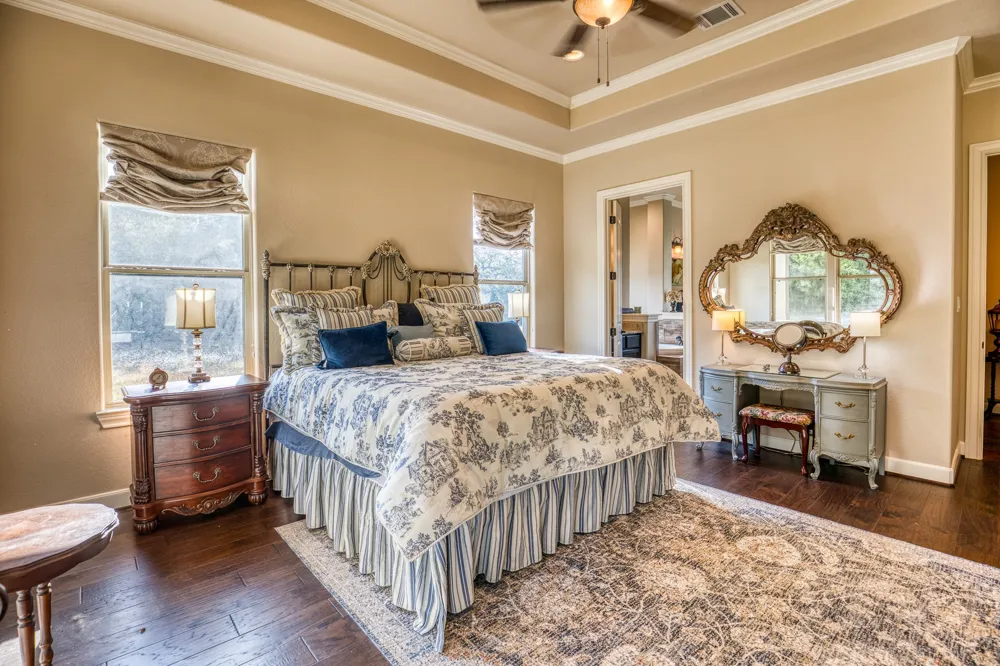 3336 County Road 326 Lexington, TX 78947