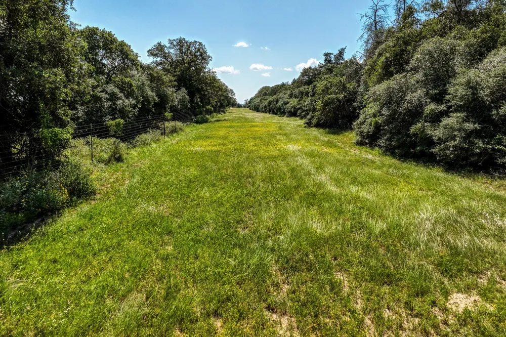 3336 County Road 326 Lexington, TX 78947