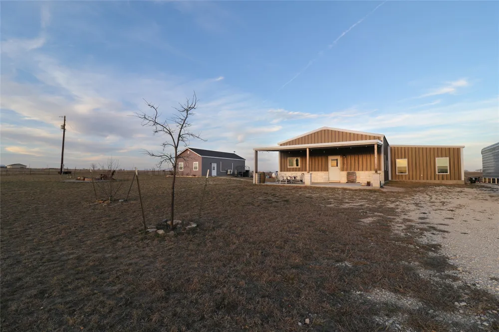 2238 County Road 2109 Lometa, TX 76853