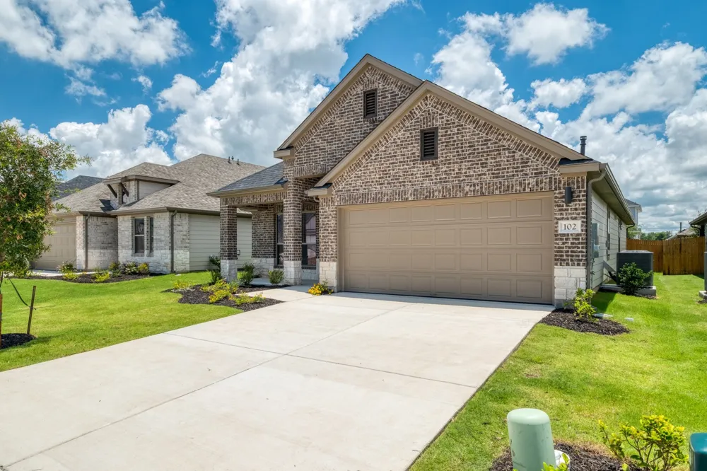 102 Malibu Hutto, TX 78634