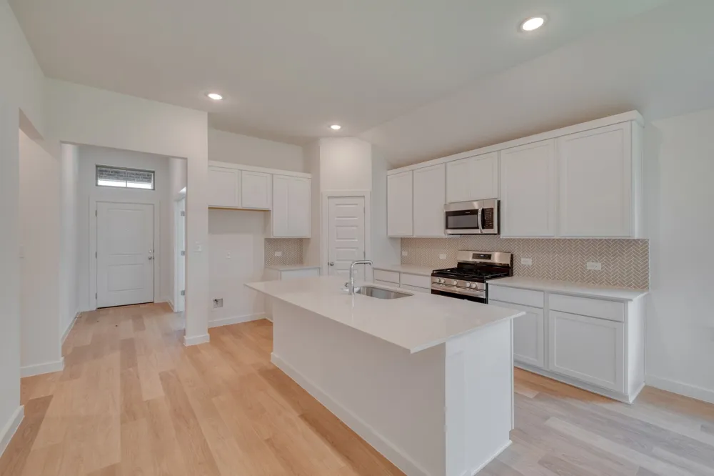 102 Malibu Hutto, TX 78634
