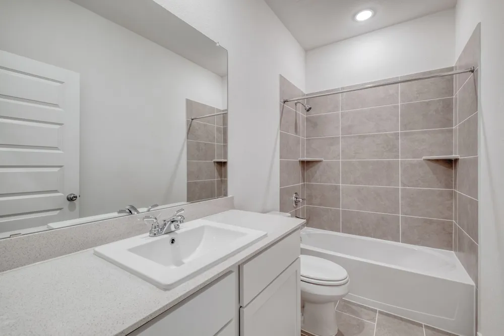 102 Malibu Hutto, TX 78634