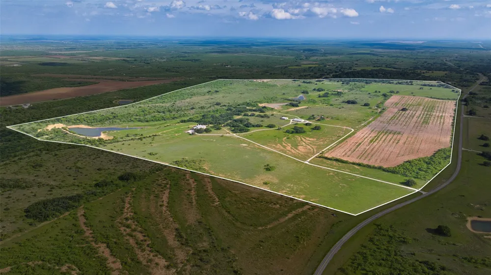 2387 Fm 503 Coleman, TX 76834
