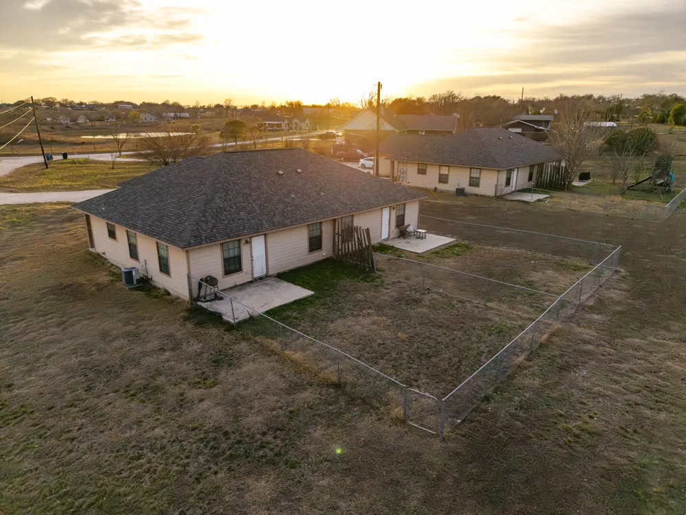 540 Crest Circle Drive San Marcos, TX 78666