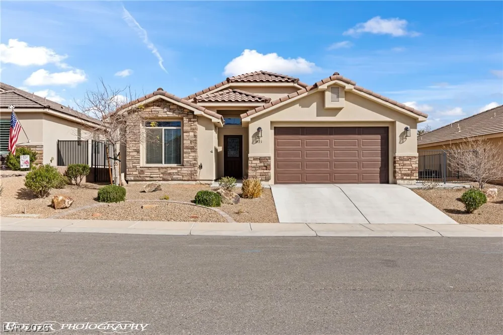921 Shadow Hawk Ridge Mesquite, NV 89027