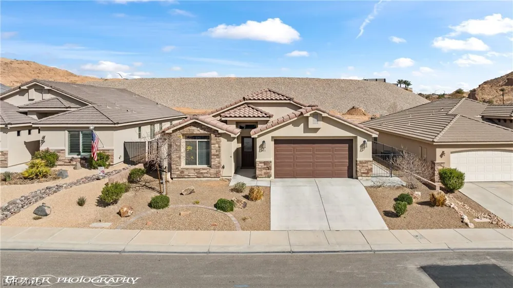 921 Shadow Hawk Ridge Mesquite, NV 89027