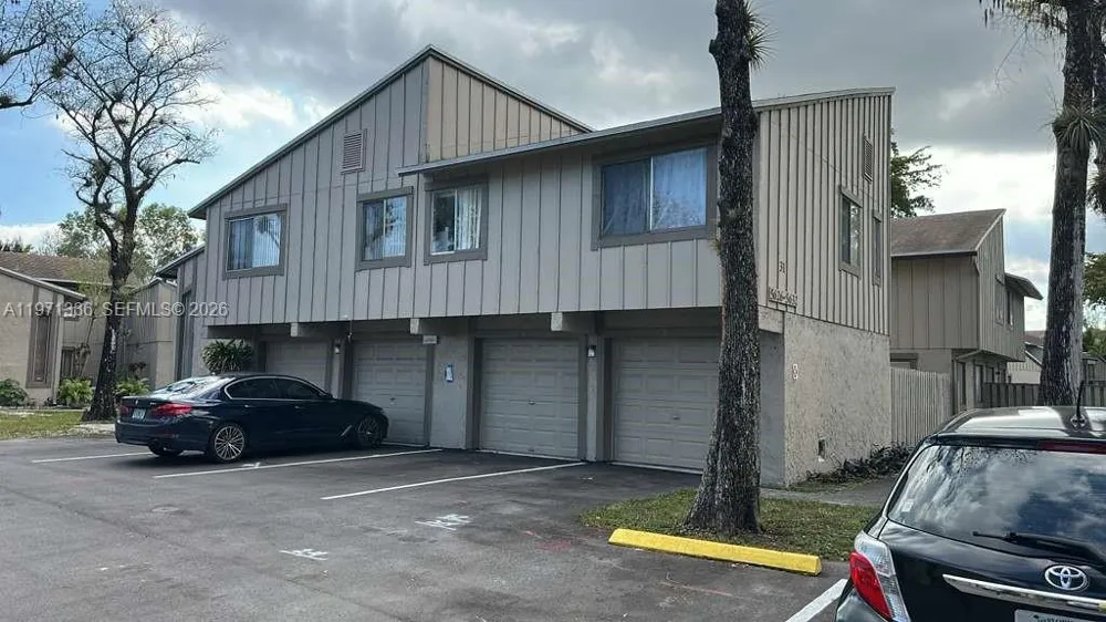 5630 NW 21st St #31-C Lauderhill, FL 33313