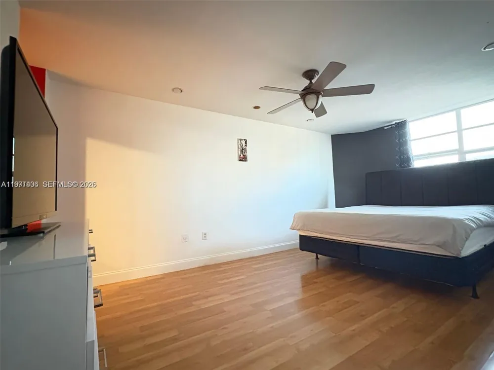 1965 S Ocean Dr #2F Hallandale Beach, FL 33009