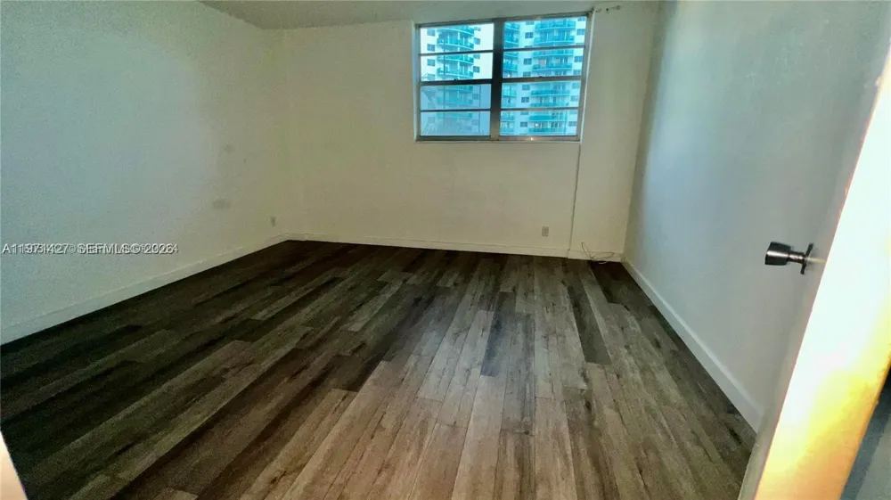 3901 S Ocean Dr #3C Hollywood, FL 33019