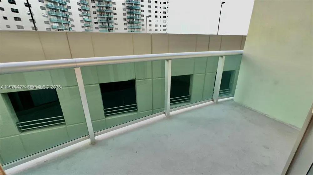 3901 S Ocean Dr #3C Hollywood, FL 33019