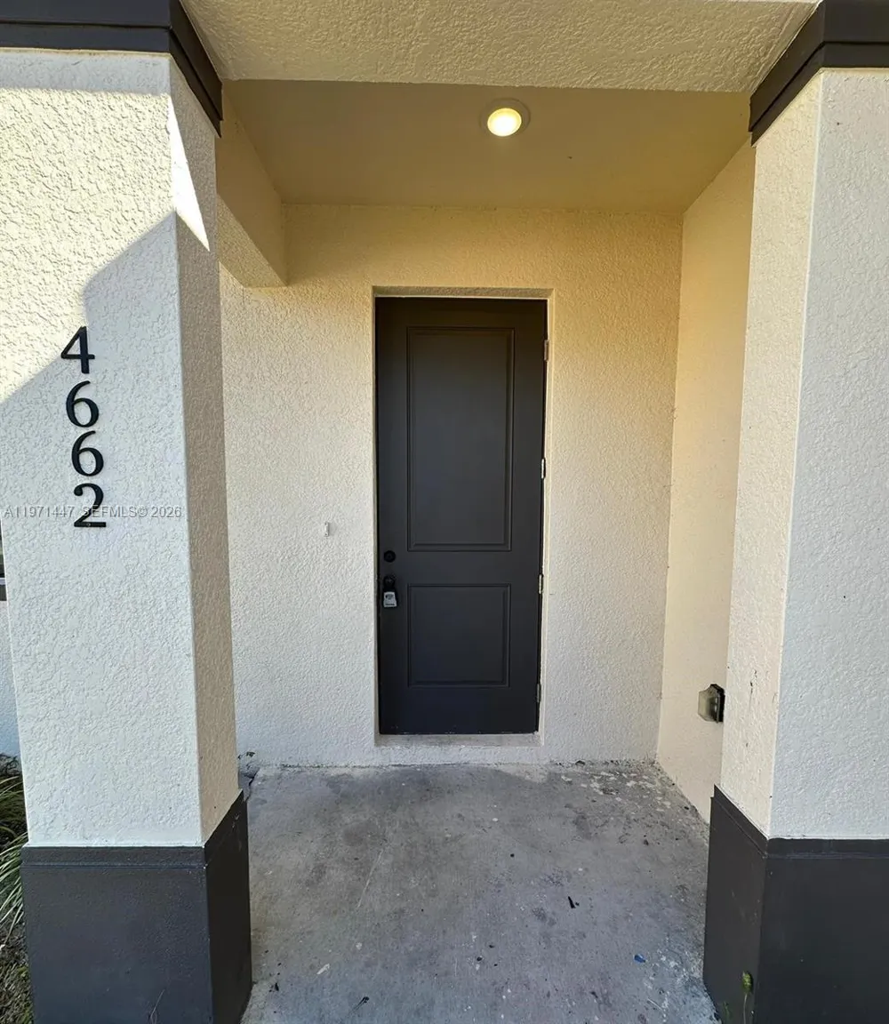 4662 SW 26th st #4662 Lehigh Acres, FL 33973