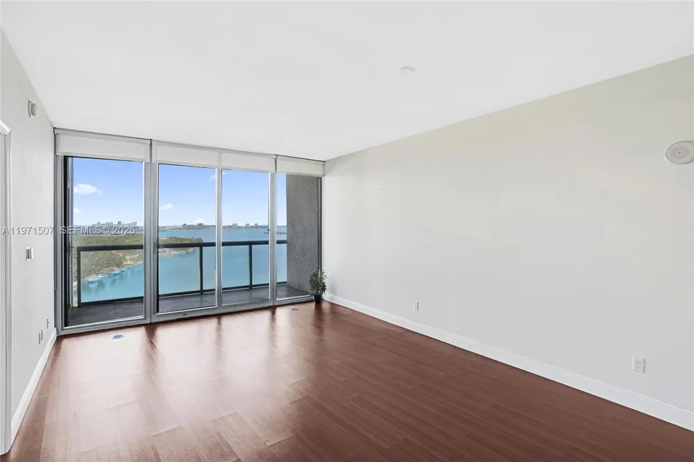 601 NE 36th St #1908 Miami, FL 33137