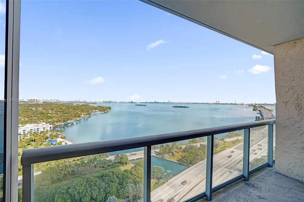 601 NE 36th St #1908 Miami, FL 33137