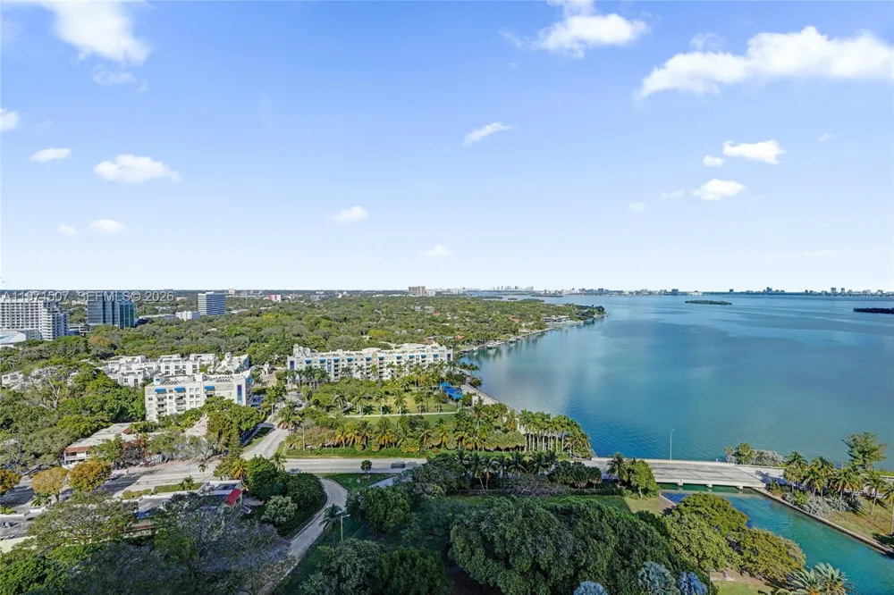 601 NE 36th St #1908 Miami, FL 33137