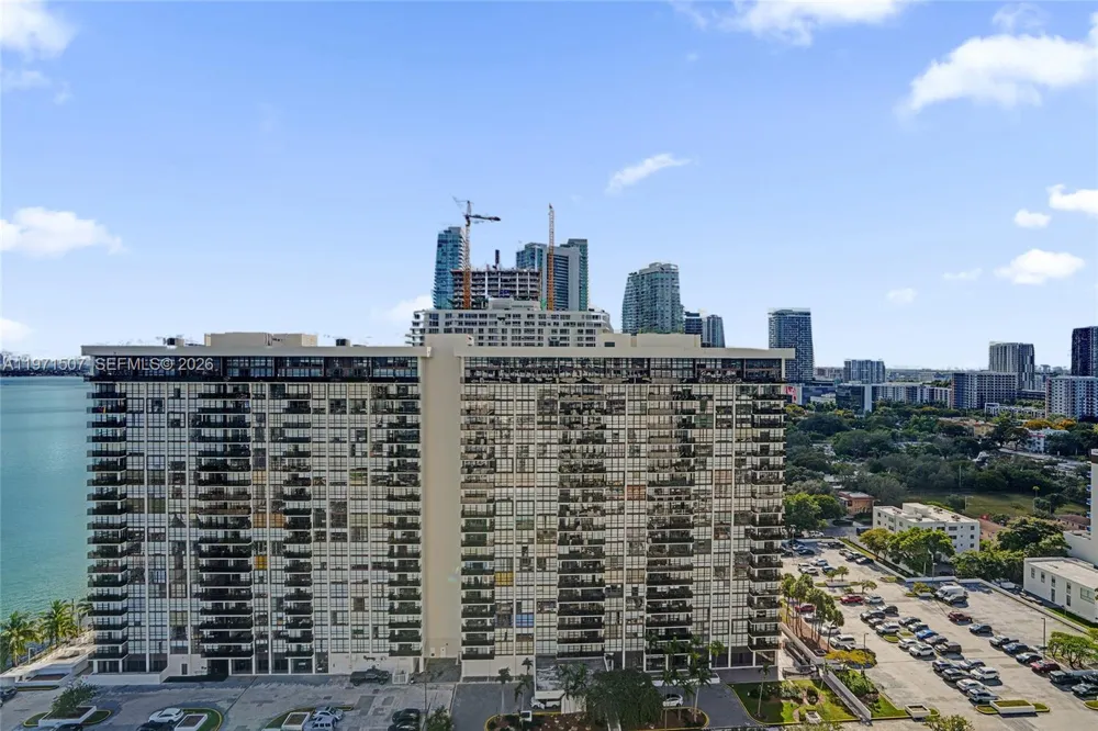 601 NE 36th St #1908 Miami, FL 33137