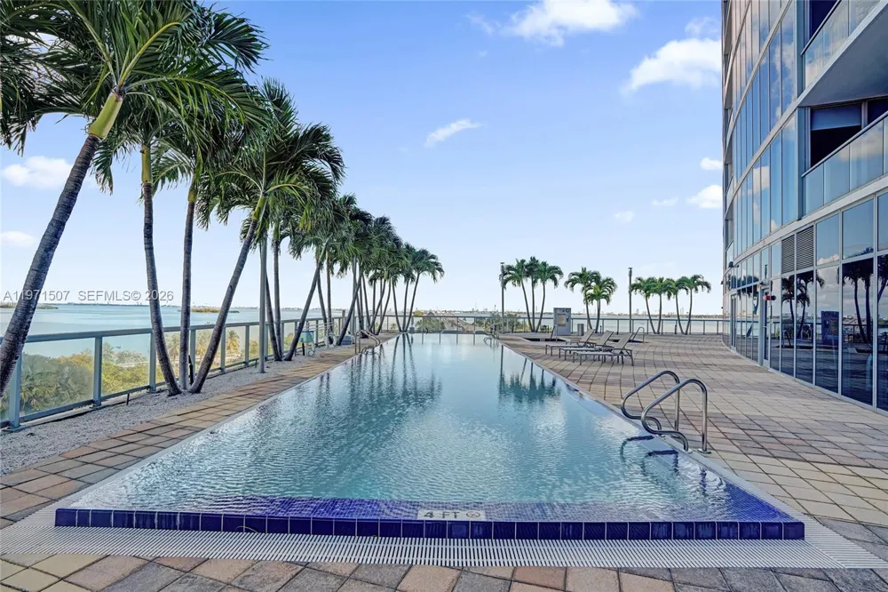 601 NE 36th St #1908 Miami, FL 33137
