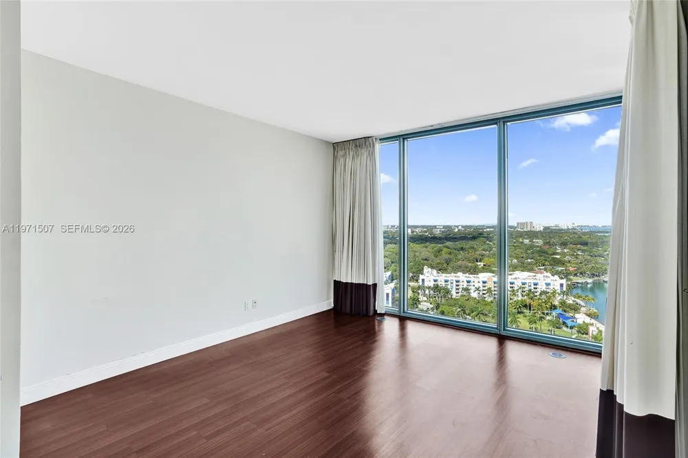 601 NE 36th St #1908 Miami, FL 33137