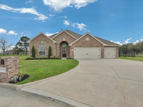 6302 Fisher Reef Drive