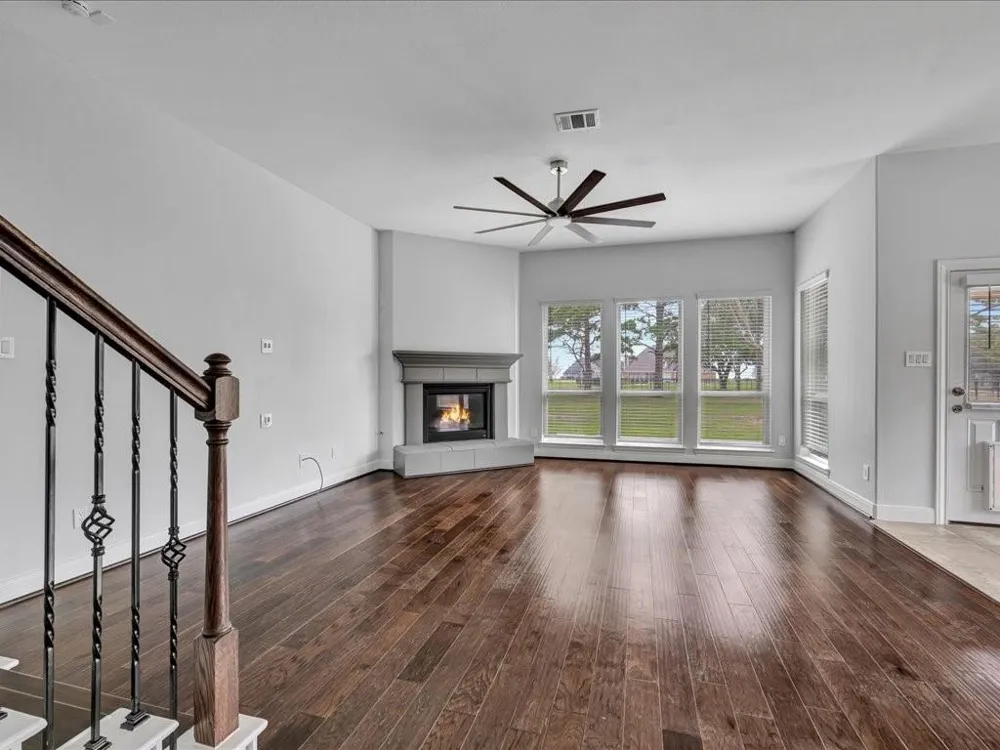 6302 Fisher Reef Drive Beach City, TX 77523