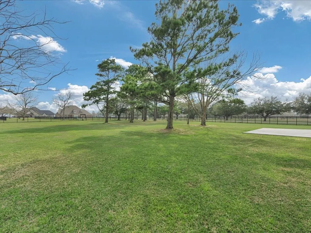 6302 Fisher Reef Drive Beach City, TX 77523
