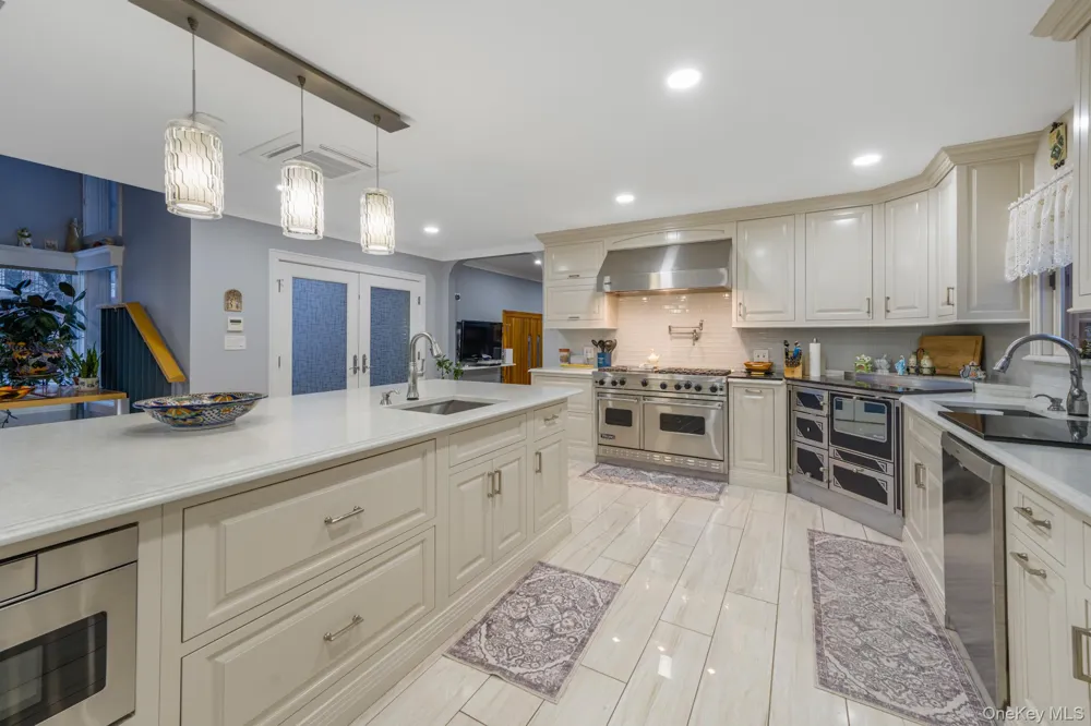 6372 74th Street Middle Village, NY 11379