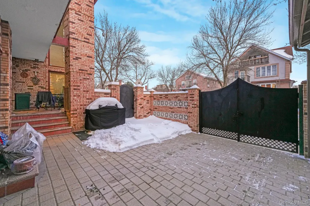 6372 74th Street Middle Village, NY 11379