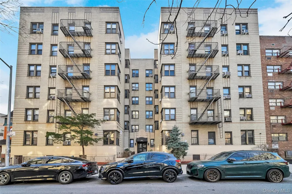 2962 Decatur Avenue #5th Floor Bronx, NY 10458