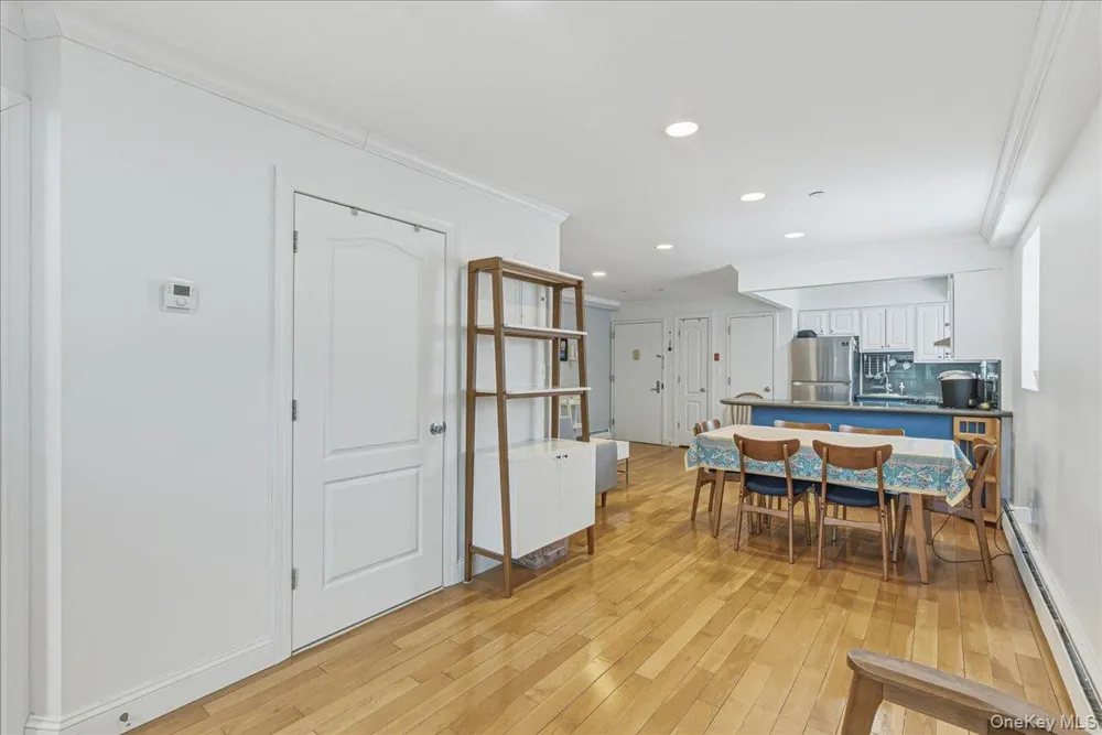 83-71 116th Street #4B Kew Gardens, NY 11418