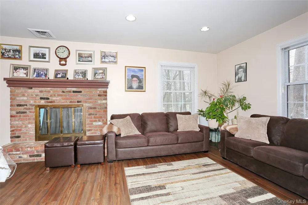 277 Saddle River Road Airmont, NY 10952