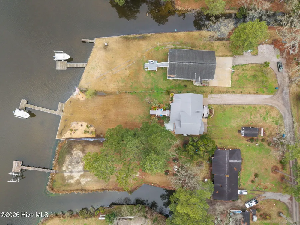 125 Topping Lane Belhaven, NC 27810
