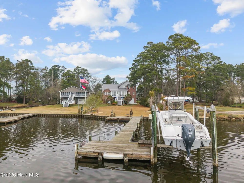 125 Topping Lane Belhaven, NC 27810