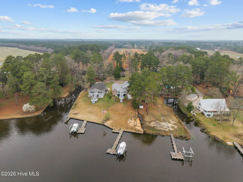 125 Topping Lane Belhaven, NC 27810