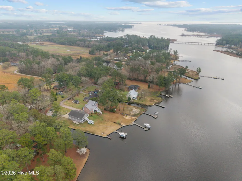 125 Topping Lane Belhaven, NC 27810