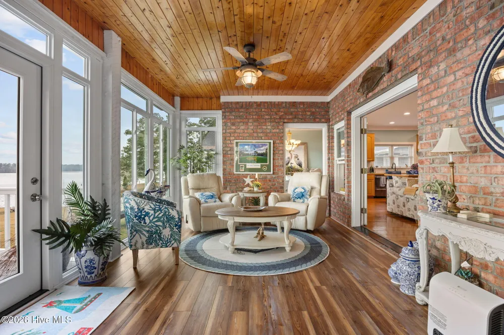 125 Topping Lane Belhaven, NC 27810