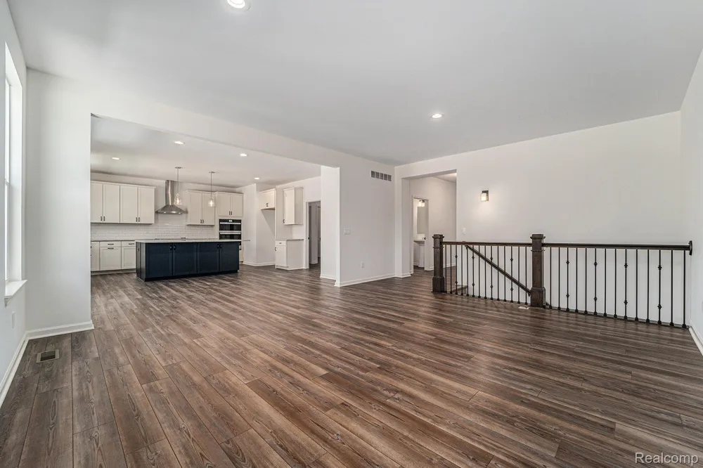 7557 Orchard Lane Washington Township, MI 48095