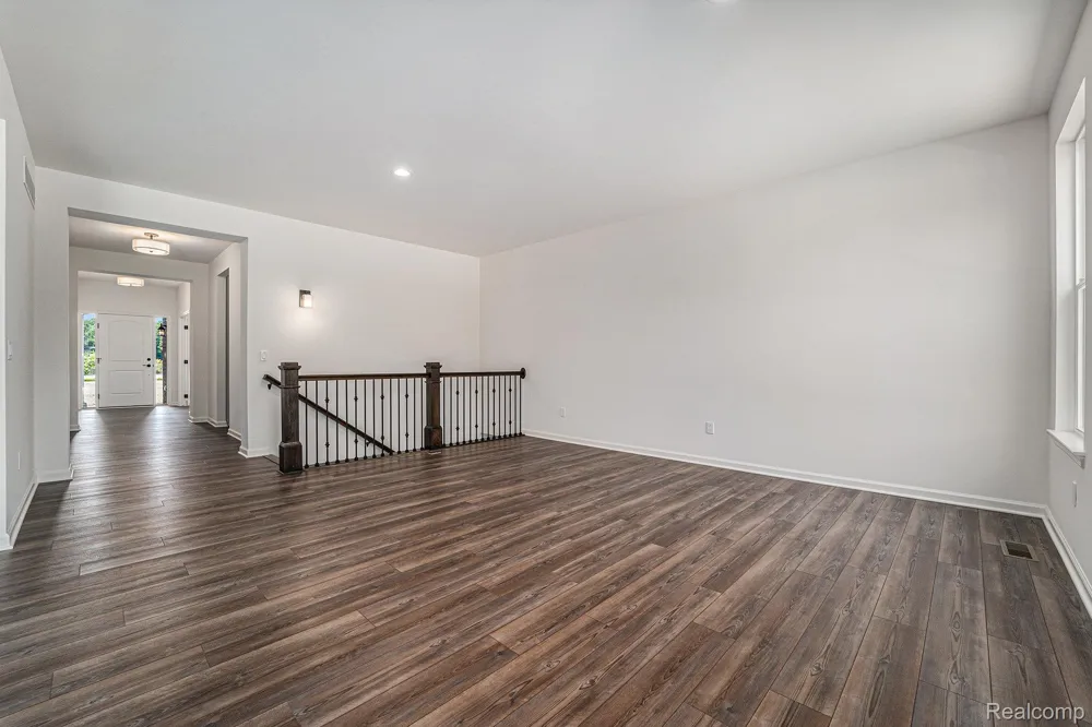 7557 Orchard Lane Washington Township, MI 48095