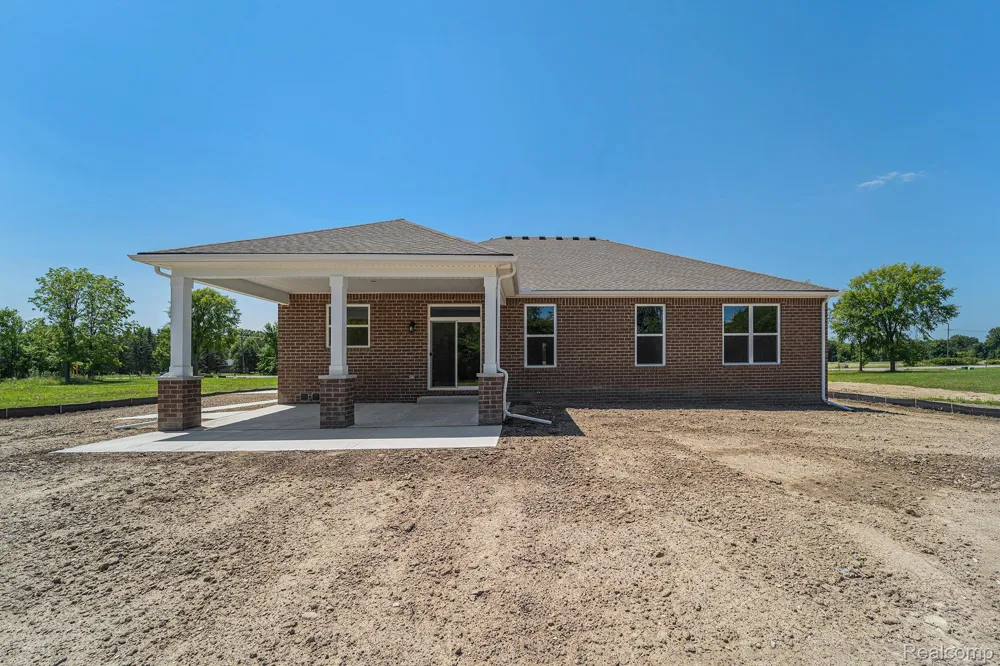 7557 Orchard Lane Washington Township, MI 48095
