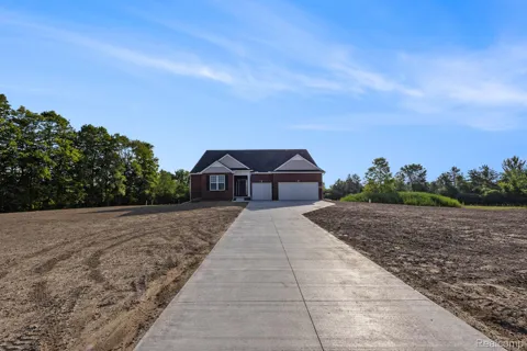 7557 Orchard Lane