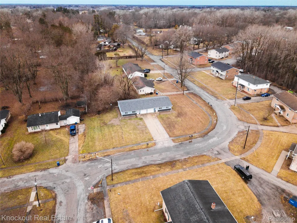 3782 Egan Street Bridgeport Charter Township, MI 48601