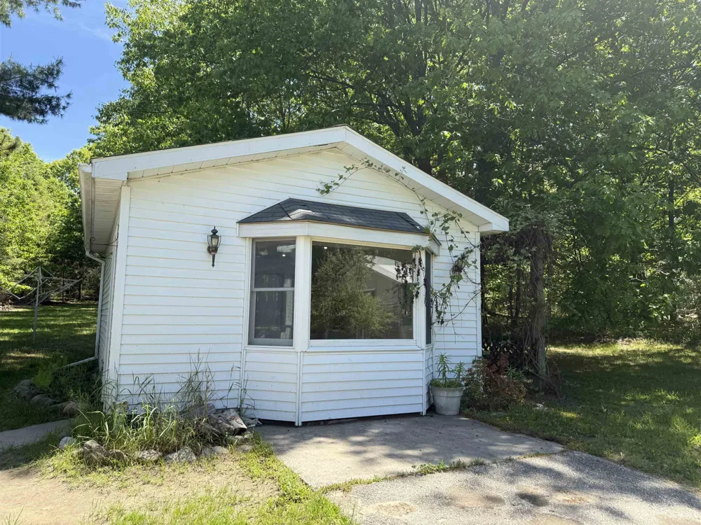 8923 SE Torch Lake Drive Helena Township, MI 49612