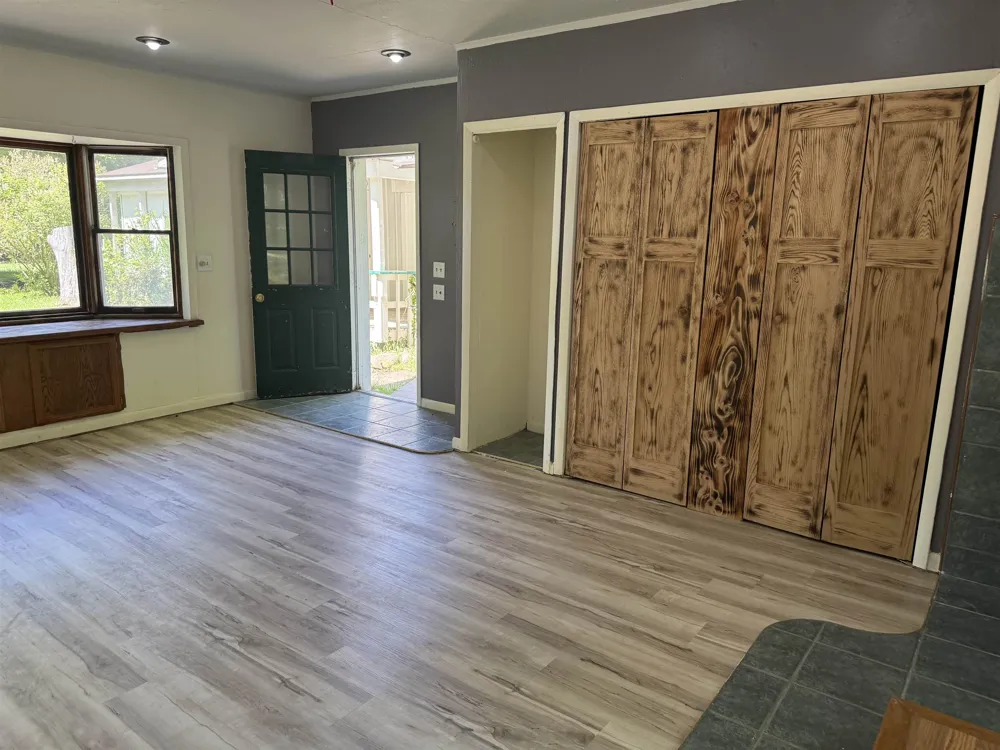8923 SE Torch Lake Drive Helena Township, MI 49612
