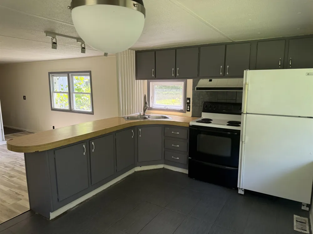 8923 SE Torch Lake Drive Helena Township, MI 49612