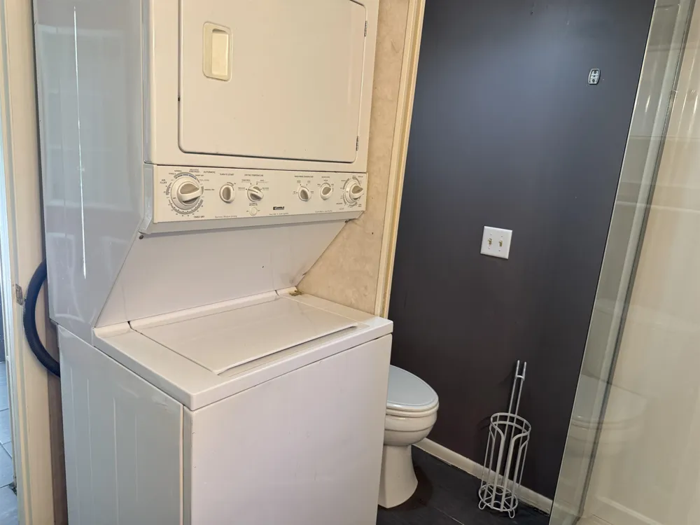 8923 SE Torch Lake Drive Helena Township, MI 49612