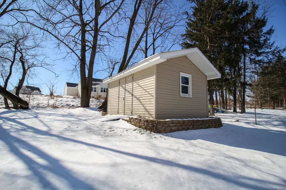 8077 W Q AVENUE Texas Charter Township, MI 49009