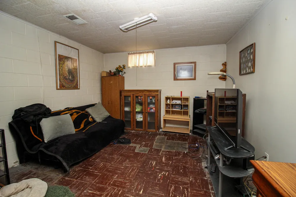8077 W Q AVENUE Texas Charter Township, MI 49009