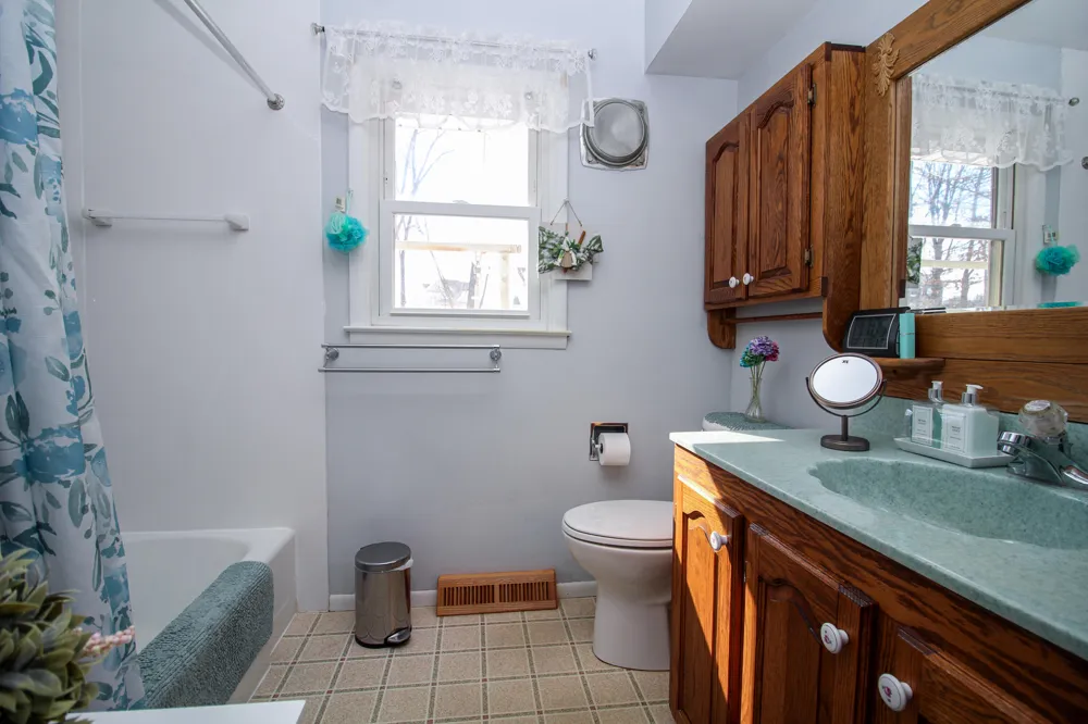 8077 W Q AVENUE Texas Charter Township, MI 49009